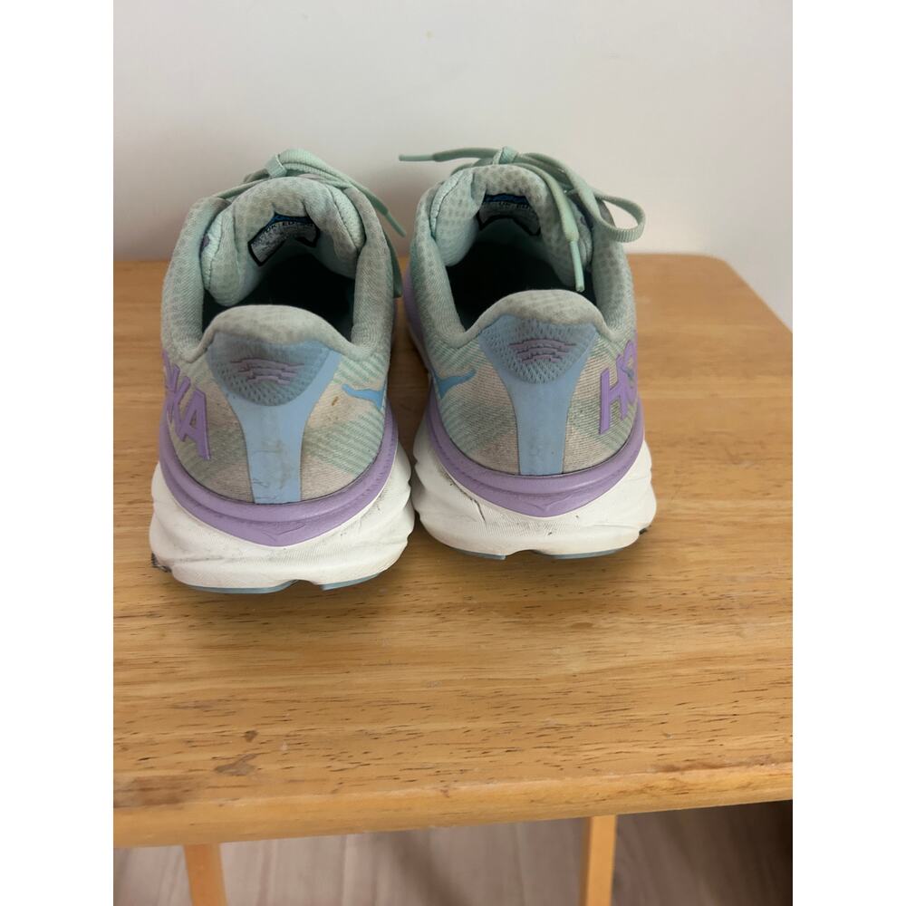 HOKA One One Clifton 9 Sneakers - WIDE Women's size 7 Light Blue Purple Midsole - Picture 6 of 9